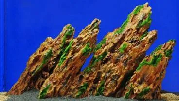 Four-piece leaning layered rock set, 93 cm