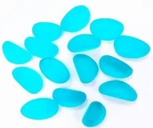 Light-blue gravel that glows under aquarium lighting, 1 kg